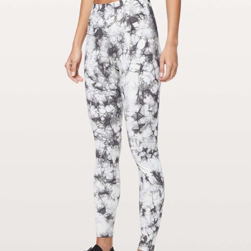 Lululemon NWOT Wunder Under Tight HR (High rise) Size 2 Dual Shibori White/Grey